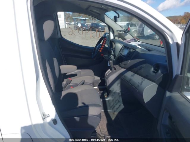 3N6CM0KN5KK696129 Nissan NV200 SV