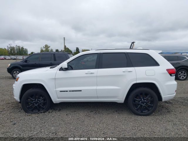 1C4RJEAG2HC826677 Jeep Grand Cherokee Altitude 4x2