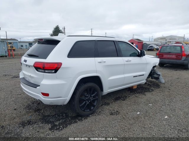 1C4RJEAG2HC826677 Jeep Grand Cherokee Altitude 4x2