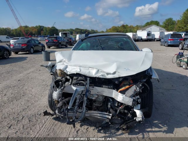 WDD3G4FB5KW022123 Mercedes-Benz A 220 4matic