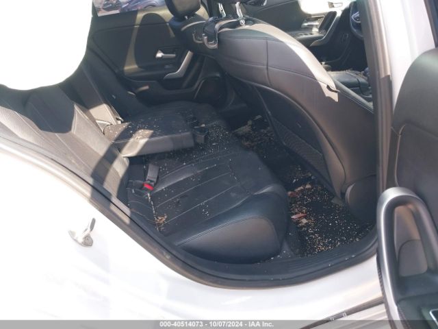 WDD3G4FB5KW022123 Mercedes-Benz A 220 4matic