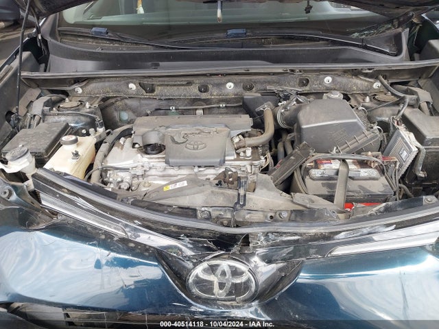 Toyota RAV4 LE 2018 JTMZFREV6JJ206028 Image 10