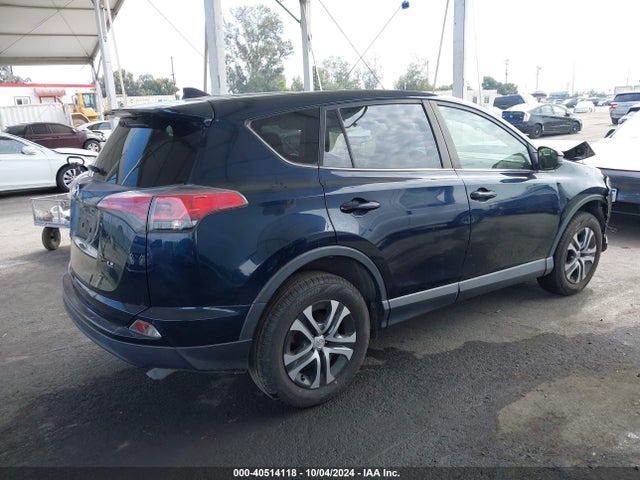 Toyota RAV4 LE 2018 JTMZFREV6JJ206028 Image 4