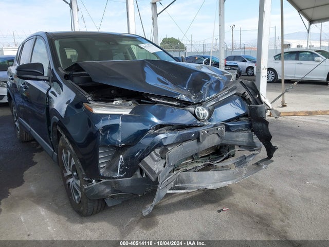 Toyota RAV4 LE 2018 JTMZFREV6JJ206028 Image 6