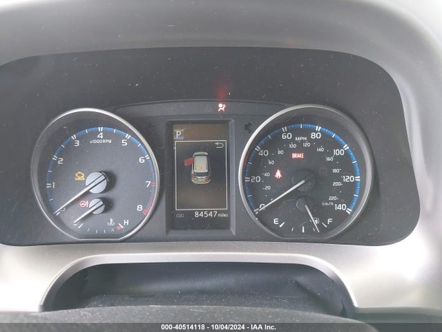 Toyota RAV4 LE 2018 JTMZFREV6JJ206028 Image 7