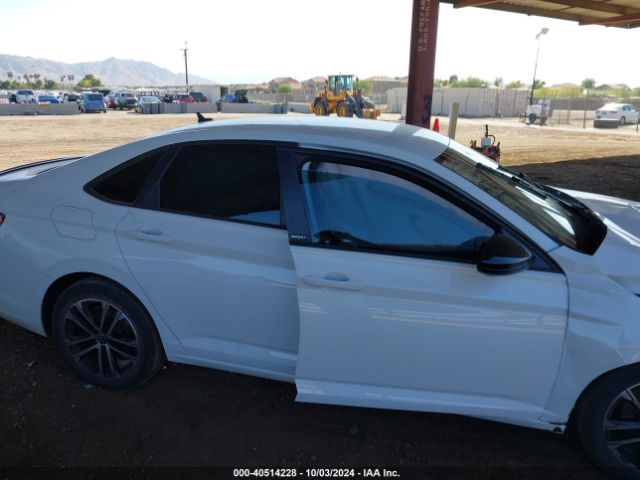 3VWBM7BU2PM051302 Volkswagen Jetta 1.5t Sport