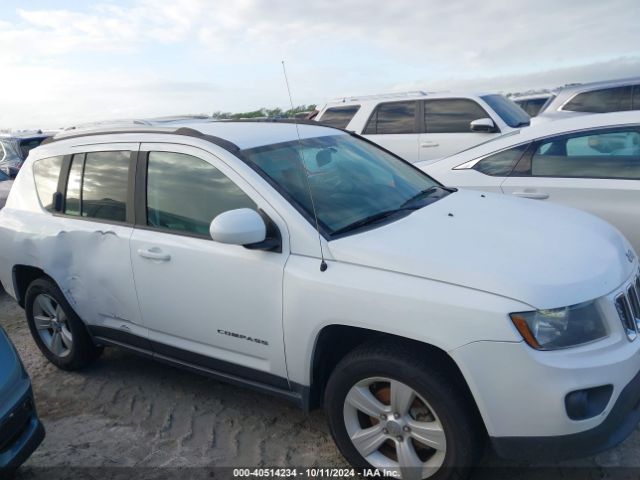 1C4NJDEB0GD690954 Jeep Compass Latitude