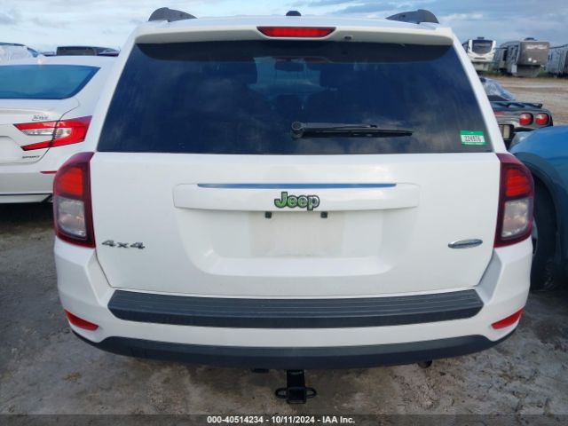 1C4NJDEB0GD690954 Jeep Compass Latitude
