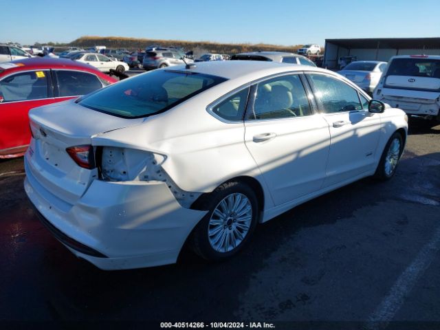 3FA6P0PU7ER337700 Ford Fusion Energi Se Luxury