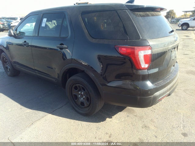Ford Utility Police Interceptor 2017 1FM5K8ARXHGD07685 Image 3