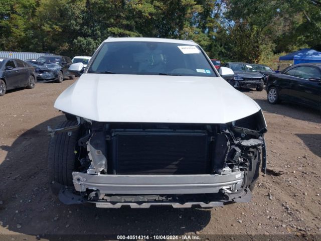 WA1AHAF75HD041603 Audi Q7 2.0t Premium