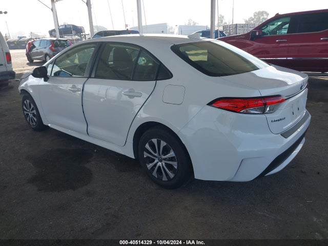 Toyota Corolla Hybrid Le 2022 JTDEAMDE0N3013529 Image 3