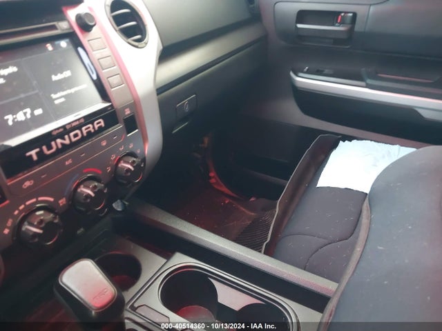 5TFDW5F13KX779305 Toyota Tundra Sr5 5.7l V8