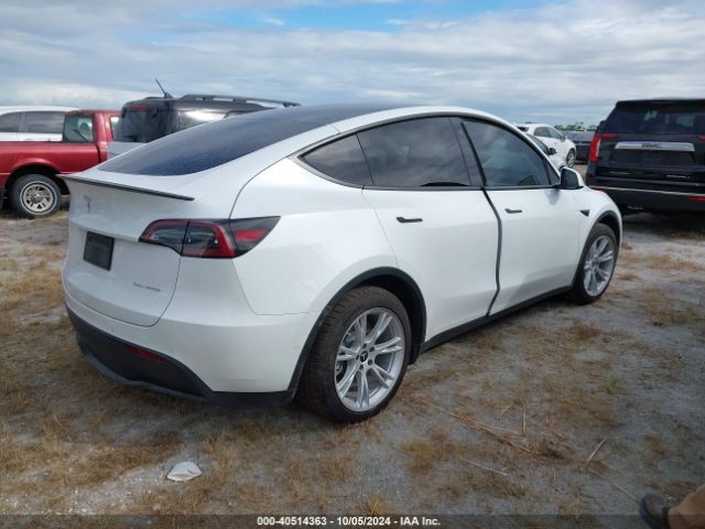 7SAYGAEE0NF427036 Tesla Model Y Long Range Dual Motor All-wheel Drive