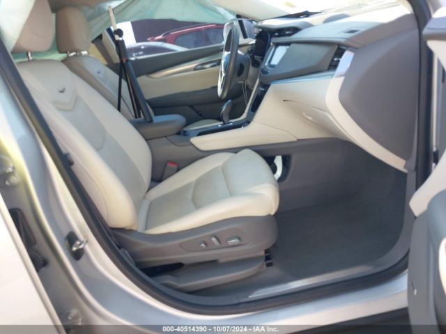 1GYKNBRS7HZ178516 Cadillac XT5 LUXURY