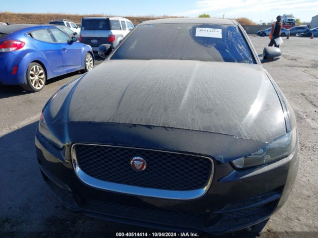 SAJAR4FX7JCP38532 Jaguar XE