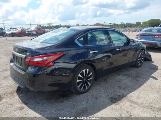 2018 NISSAN ALTIMA 1N4AL3AP7JC193388 Photo 3