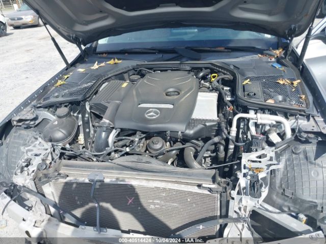 55SWF4JB2GU124412 Mercedes-Benz C 300 Luxury/sport