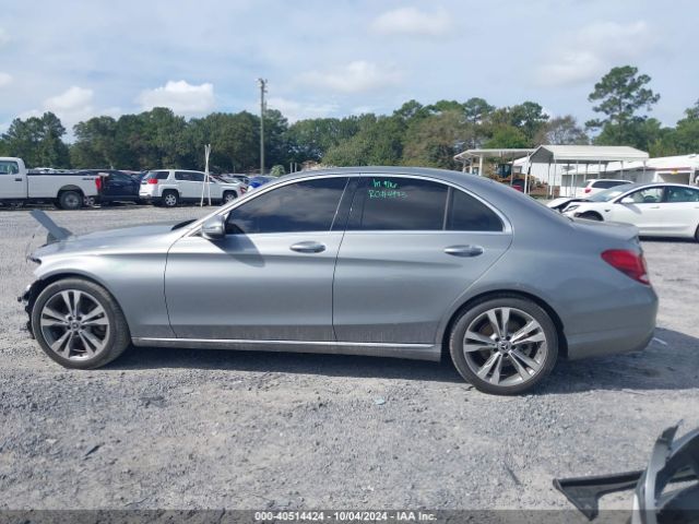55SWF4JB2GU124412 Mercedes-Benz C 300 Luxury/sport