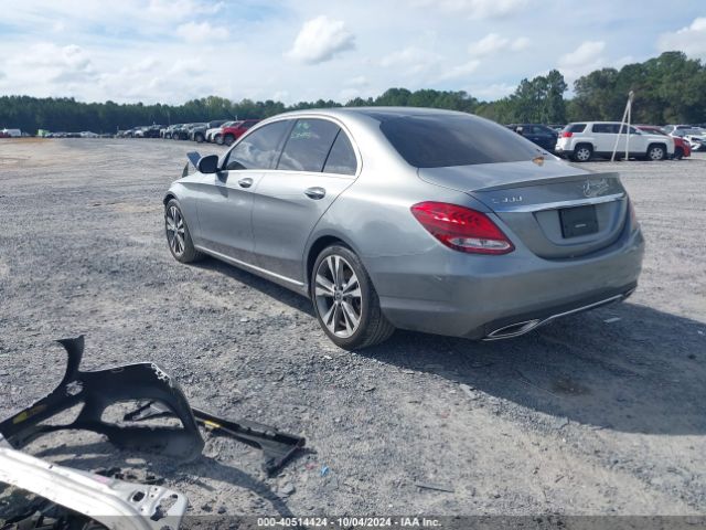 55SWF4JB2GU124412 Mercedes-Benz C 300 Luxury/sport