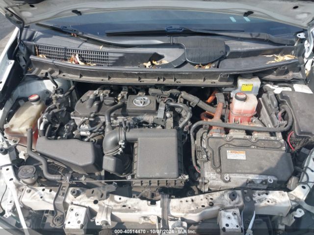 JTDZN3EU3FJ039884 Toyota Prius V Three