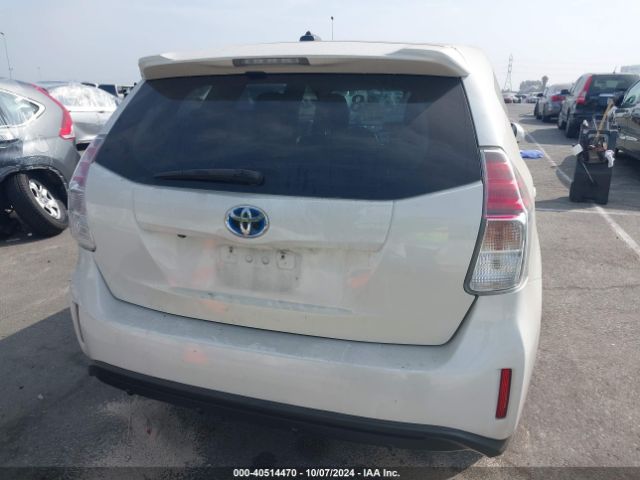 JTDZN3EU3FJ039884 Toyota Prius V Three