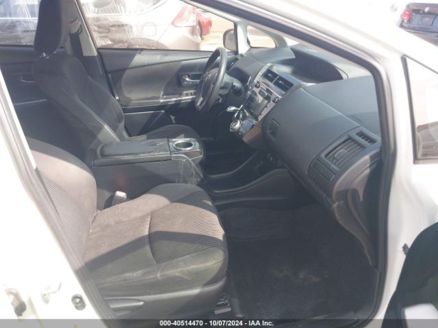 JTDZN3EU3FJ039884 Toyota Prius V Three
