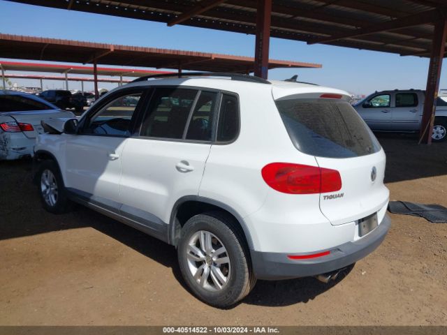 WVGAV7AX3FW613791 Volkswagen TIGUAN S
