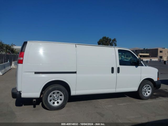 1GCSGAFX3E1201164 Chevrolet Express 1500 Work Van