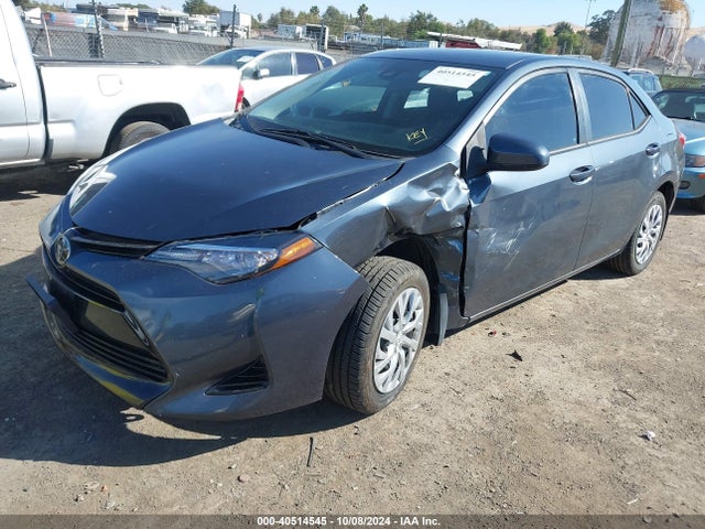 Toyota COROLLA LE 2017 2T1BURHE7HC955624 Image 2