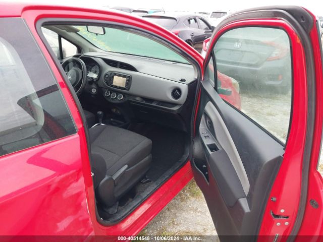 VNKJTUD36FA016592 Toyota YARIS L