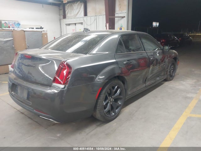 2C3CCAAG2MH512077 Chrysler 300 Touring