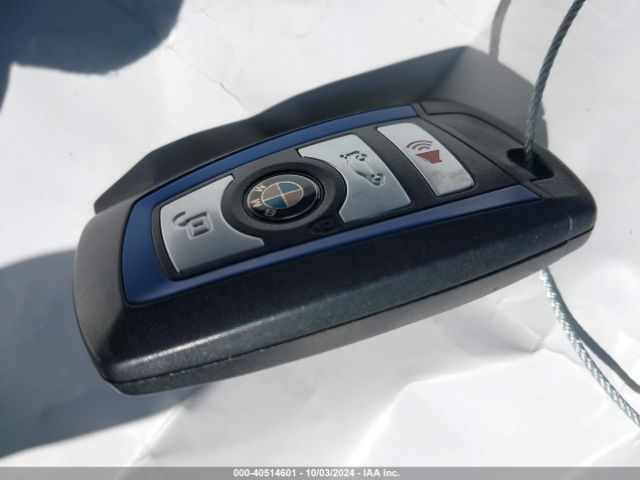 WBA3A9G55FNT09052 BMW 335i