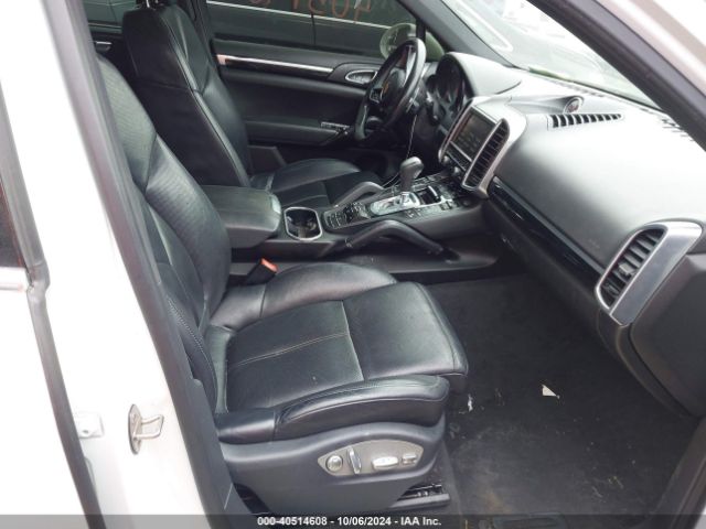 WP1AB2A25FLA59903 Porsche CAYENNE S