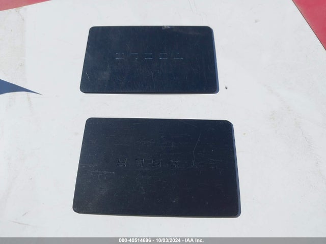 2020 TESLA MODEL Y 5YJYGDEE7LF013697 Photo 10