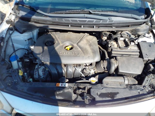 KNAFK4A65F5406556 KIA FORTE LX