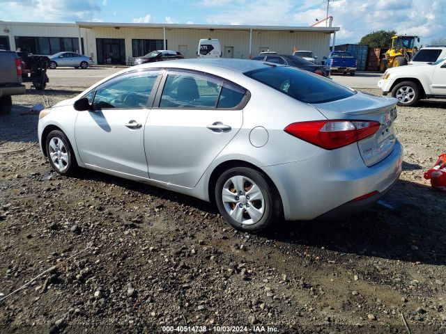 KNAFK4A65F5406556 KIA FORTE LX