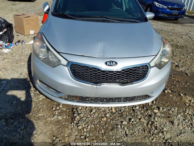 KNAFK4A65F5406556 KIA FORTE LX