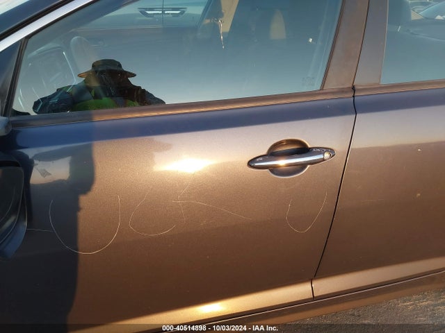 KIA Optima Lx 2015 KNAGM4A75F5601094 Image 11