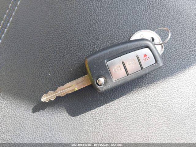 JN8AT2MT9HW392114 Nissan ROGUE S