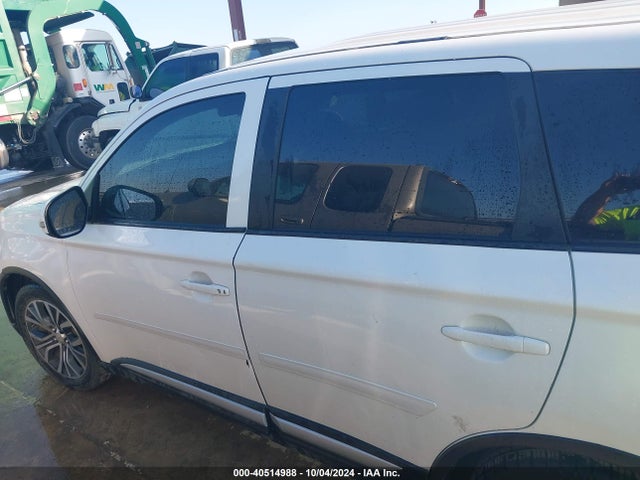 JA4AD3A32GZ003405 Mitsubishi Outlander Se/sel