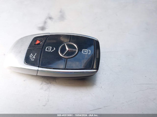 WDDZF4JB5HA105755 Mercedes-Benz E 300