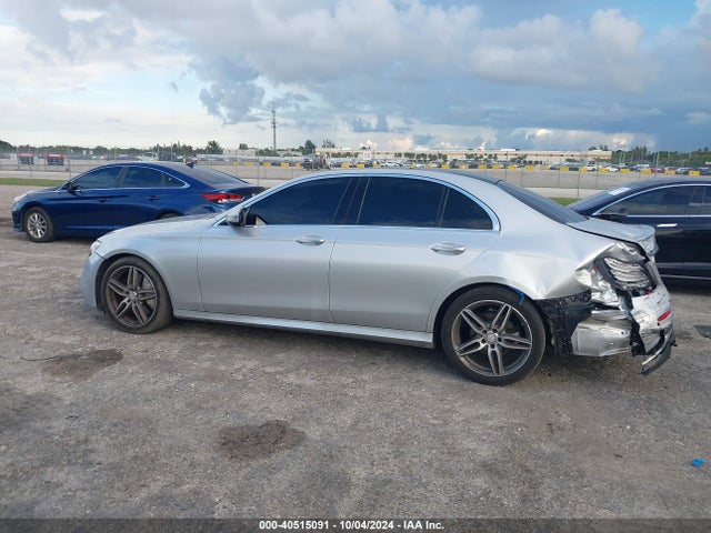 WDDZF4JB5HA105755 Mercedes-Benz E 300