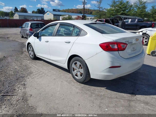 Chevrolet Cruze Ls Auto 2017 1G1BC5SMXH7270040 Image 3