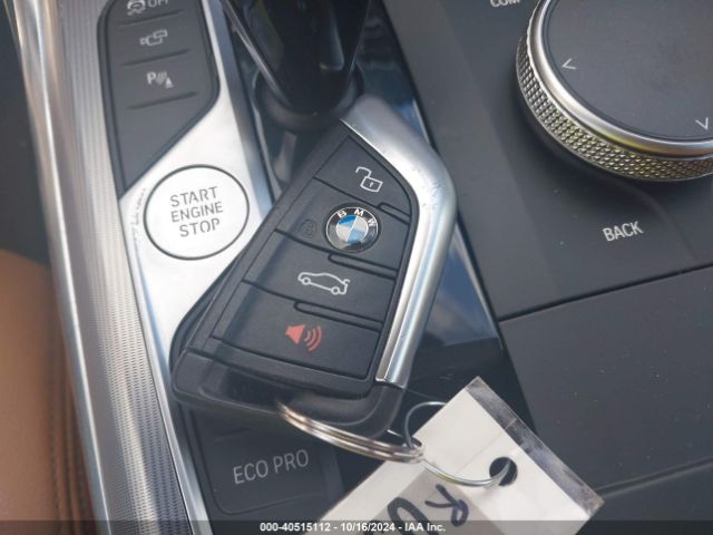 3MW5U7J04M8B84014 BMW 3 Series M340i