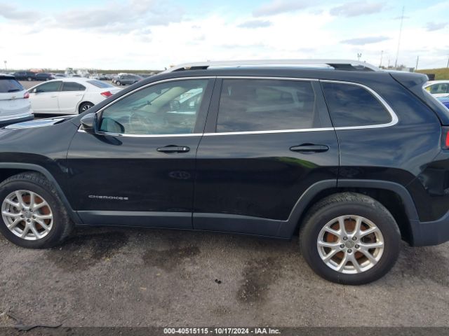 1C4PJMCS8FW530030 Jeep Cherokee Latitude