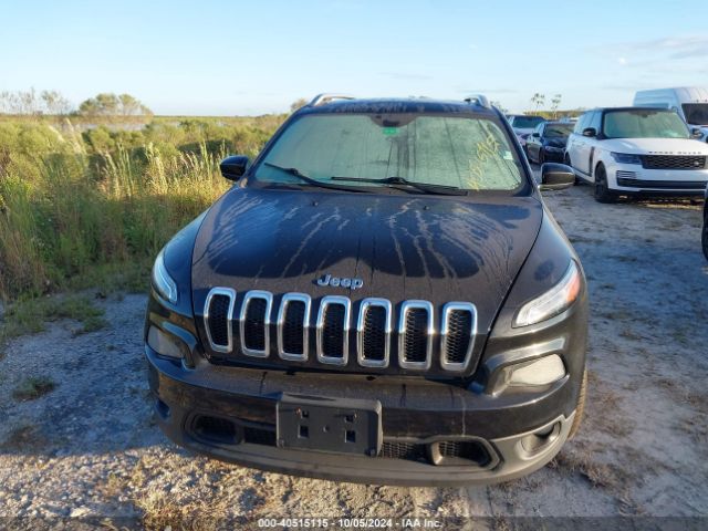 1C4PJMCS8FW530030 Jeep Cherokee Latitude