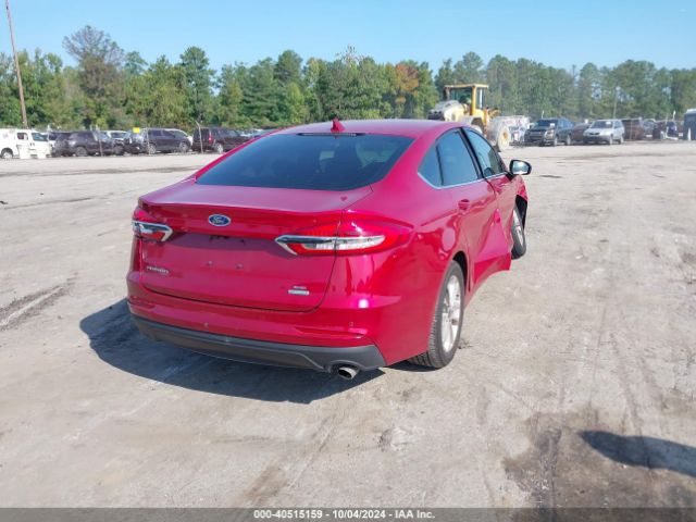 3FA6P0HDXLR100887 Ford FUSION SE