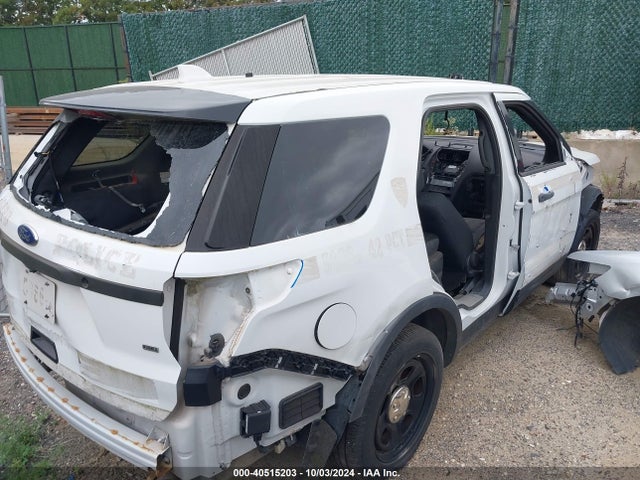 Ford Utility Police Interceptor 2016 1FM5K8AR7GGB65004 Image 4