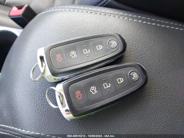 1FMCU9J99GUB94755 Ford Escape Titanium